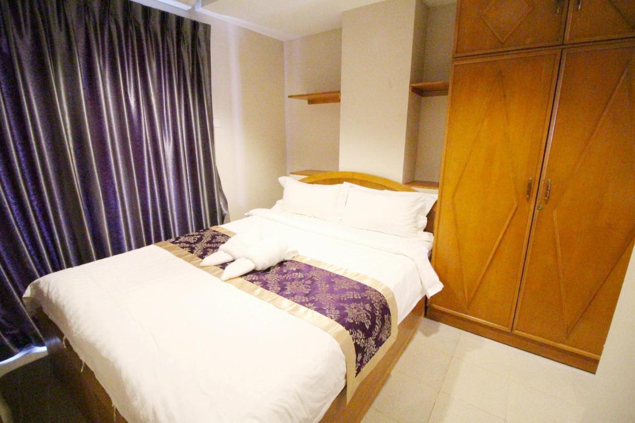 Lee Place Phatthanakan Condo Bangkok Luaran gambar