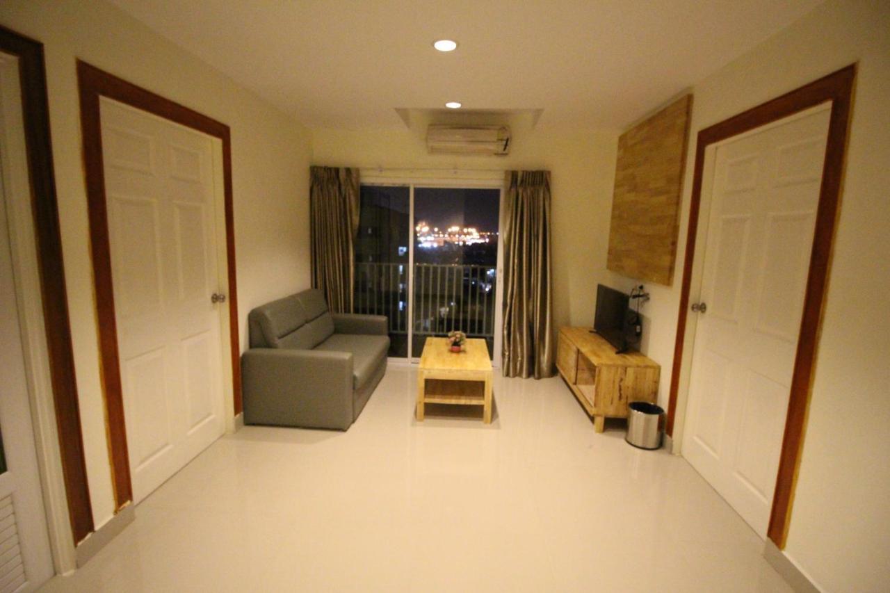 Lee Place Phatthanakan Condo Bangkok Luaran gambar
