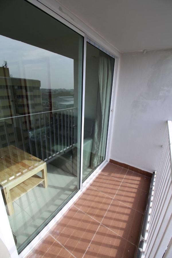Lee Place Phatthanakan Condo Bangkok Luaran gambar